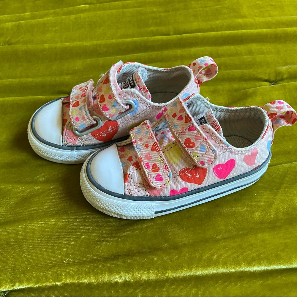 Pink Heart Toddler Girl Converse Chuck Taylor